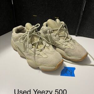 Adidas Yeezy 500 Sneakers - Beige